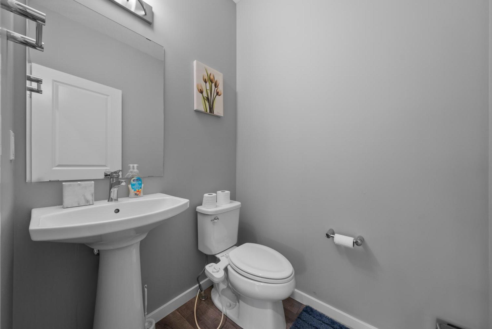 Cozy Full House Holiday home Edmonton